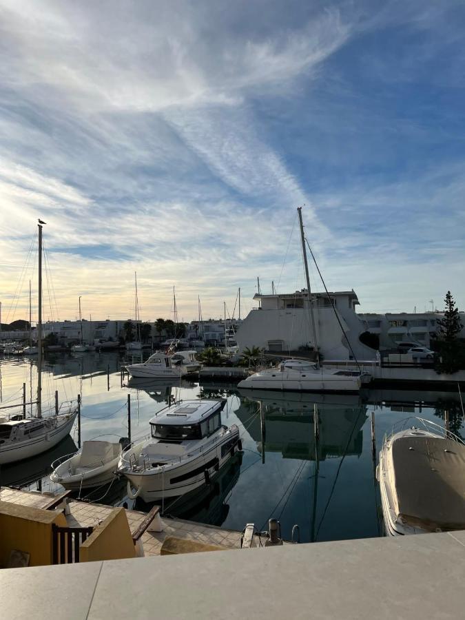 La Marina De Lairan 2 Terrasse Vue Port De Plaisance Le Grau-du-Roi